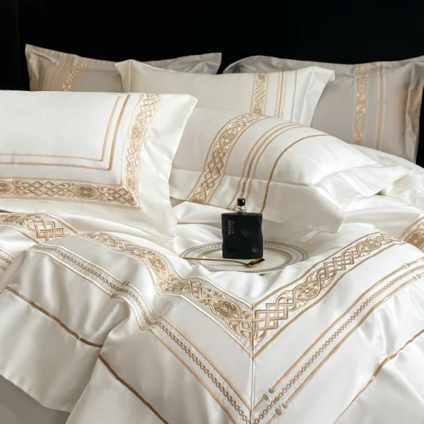 100% Egyptian Cotton Luxury Gold Embroidery Hotel Style Bedding White Grey Duvet Cover Set Fitted Sheet Bed Sheet Pillowcases - Image 2