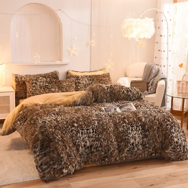 3pcs Luxurious Leopard Print Faux Fur Plush Duvet Cover Set - Ultra-Soft, Warm, and Fluffy Shaggy Design with Zipper Closure - I - Image 2